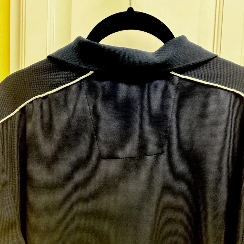 🎉Host Pick🎉 Nautica Men’s Navy Polo with White Trim Medium/Slim Fit - Picture 3 of 7